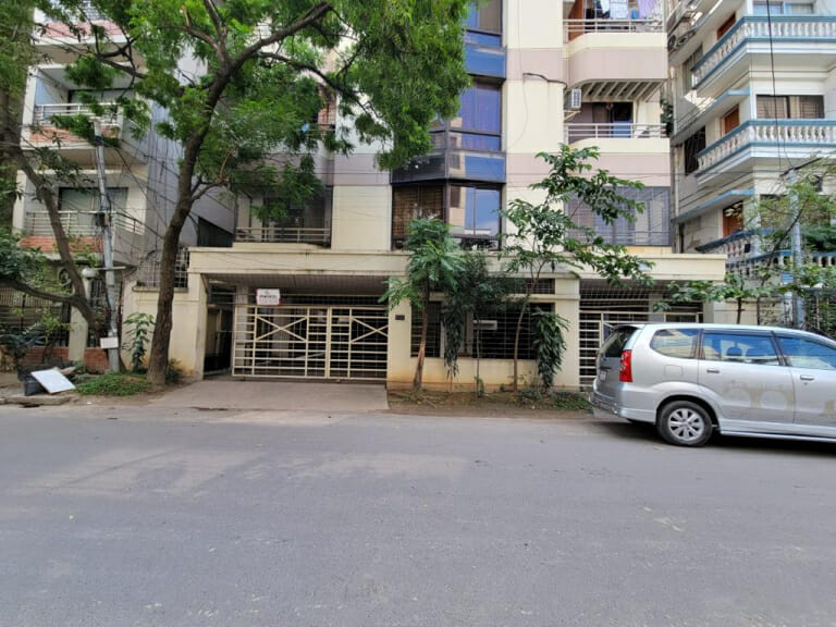 Baridhara DOHS Dhaka Home